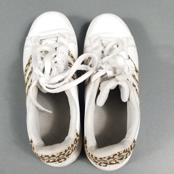 Adidas women's shoes size 5 - Picture 4 of 10